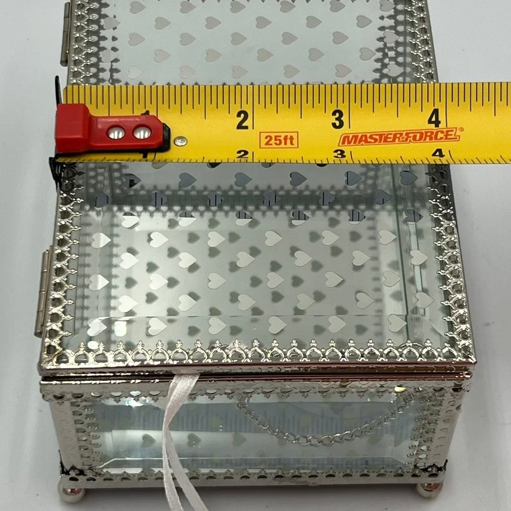 Nicole Miller Jewelry Box Unisex OS Silver Brand New Heart Etched Glass Mirror